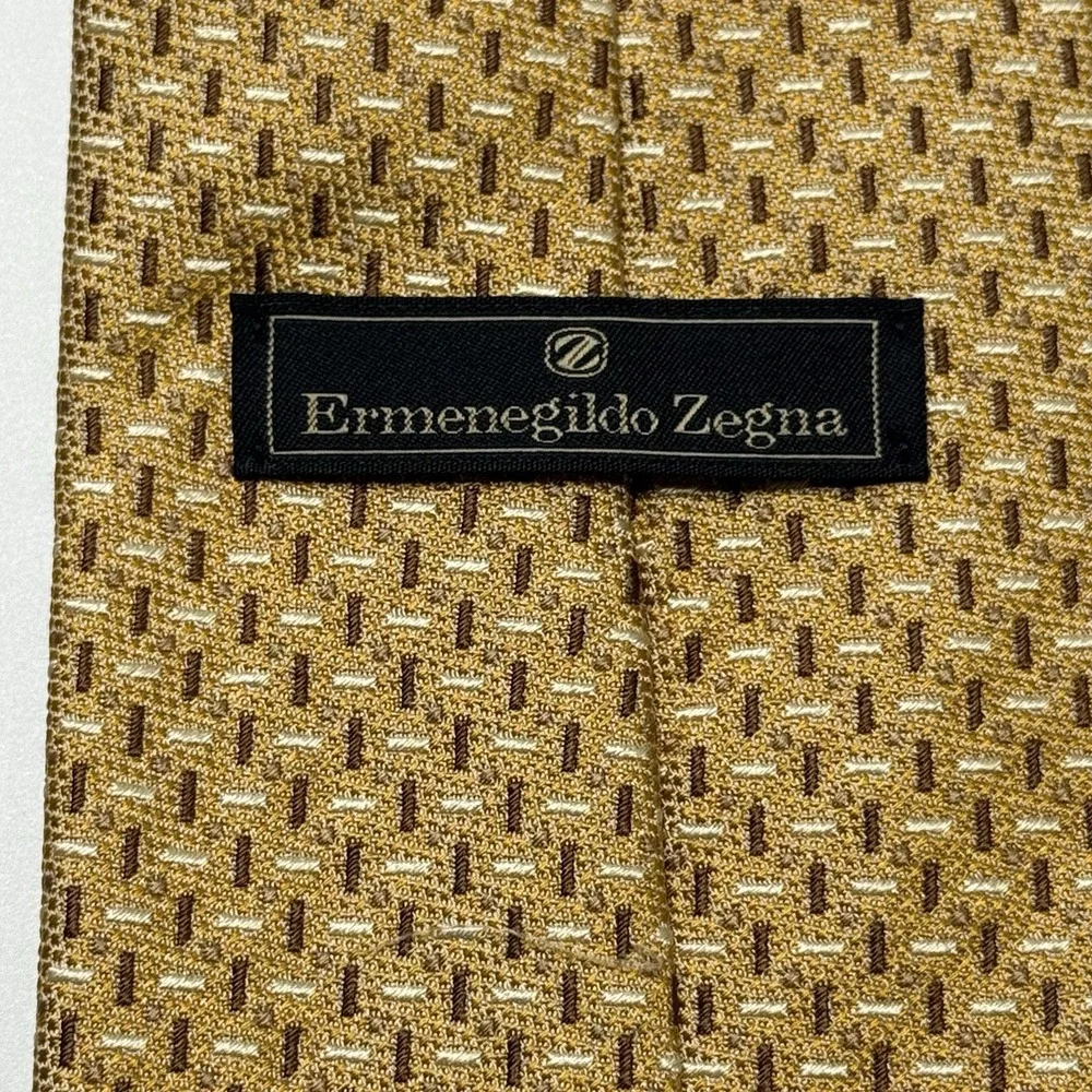ERMENEGILDO ZEGNA‎ Men's 100% Silk Necktie ITALY Luxury Geometric Yellow Gold
